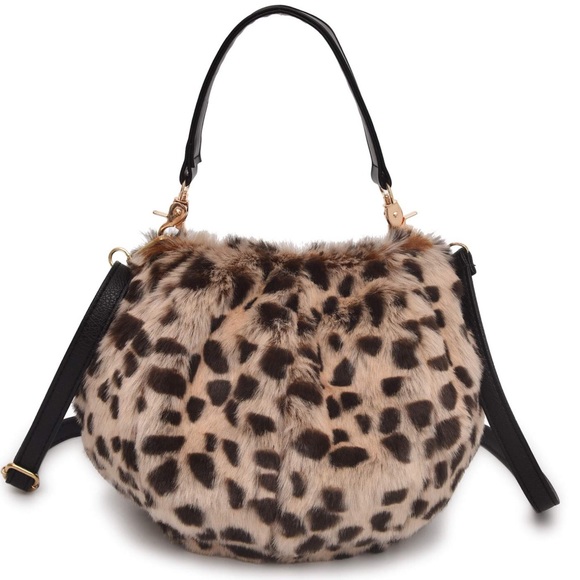 PaisleysBoutique Handbags - Faux Fur Leopard Print Crossbody Bag Purse NWT
